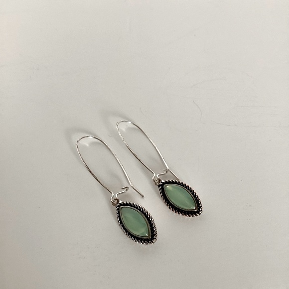 Scroll Silver Tone Green Cab Kidney Wire Earrings Sterling Silver Post - Picture 8 of 11